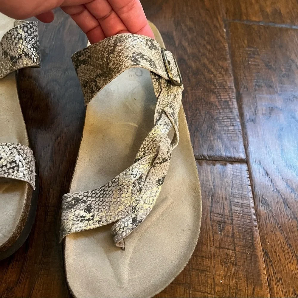Mountain Sole Snakeskin Pattern Braided Footbed Sandals Size 10